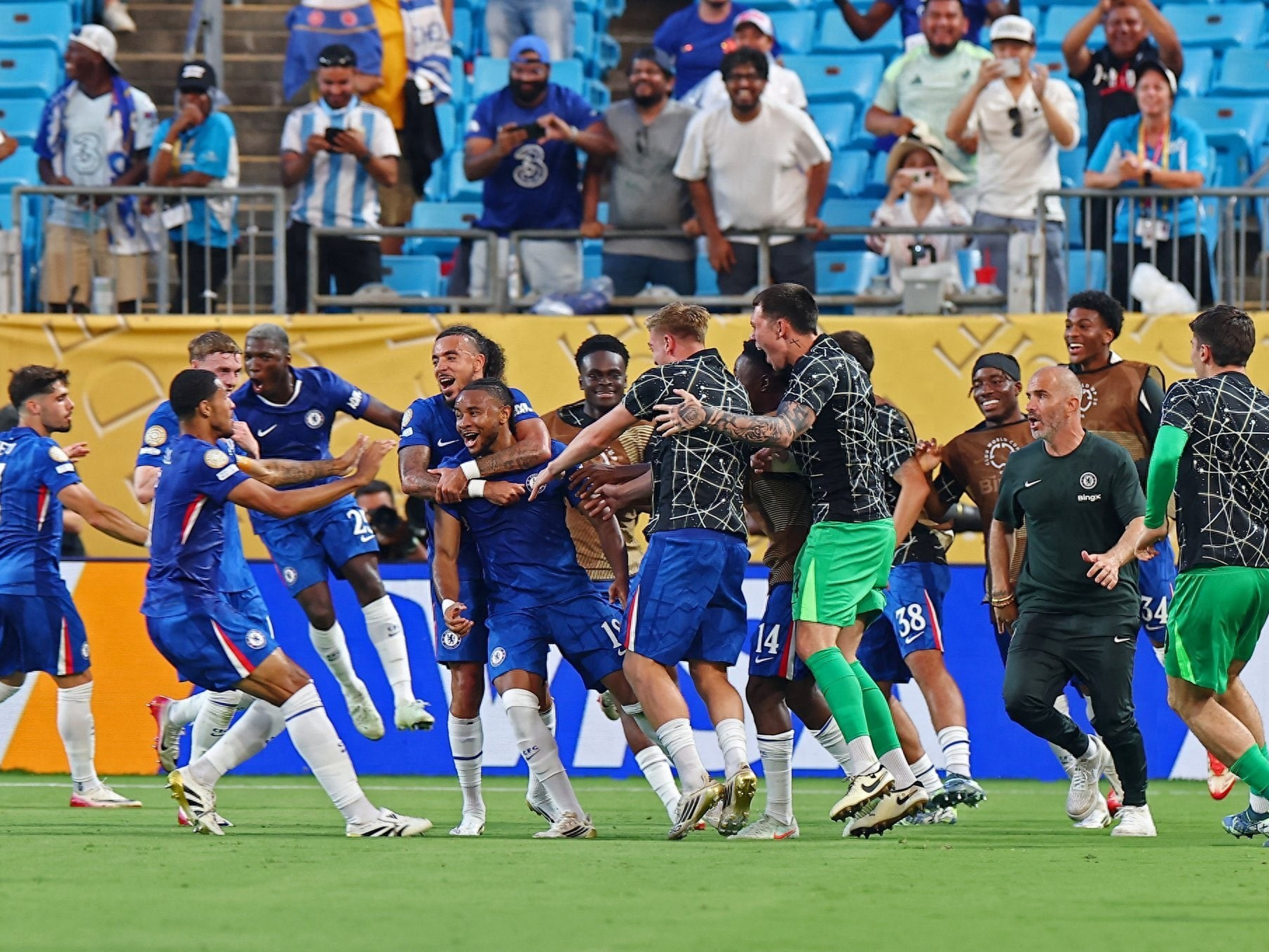 LOL-赛地聚焦：意甲今夜热度飙升；那不勒斯扳平良机；悬念犹存；年轻球员得到机会的简单介绍