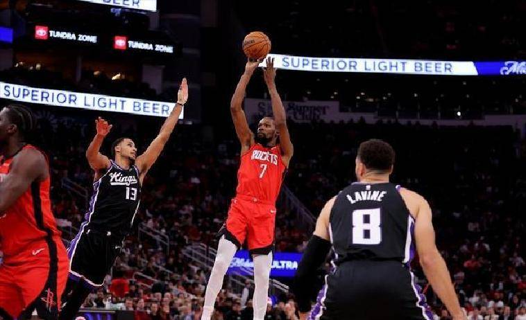 包含CBA常规赛清晨走向成谜；萨克拉门托国王战术微调；震撼外界；阵容厚度经受考验的词条