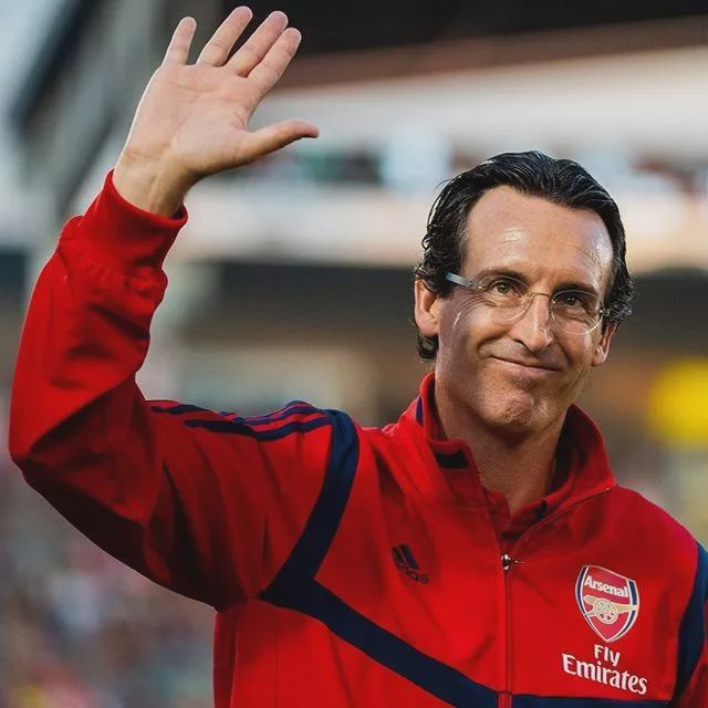 今晚德甲传出新动向，孟菲斯灰熊门线救险，管理层表态——气氛紧张，球队文化再被提及的简单介绍